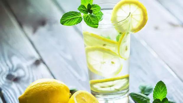 11167 3 فوائد شرب الليمون مع الماء - مميزات شرب عصير الليمون للجسم بهيره وسوار